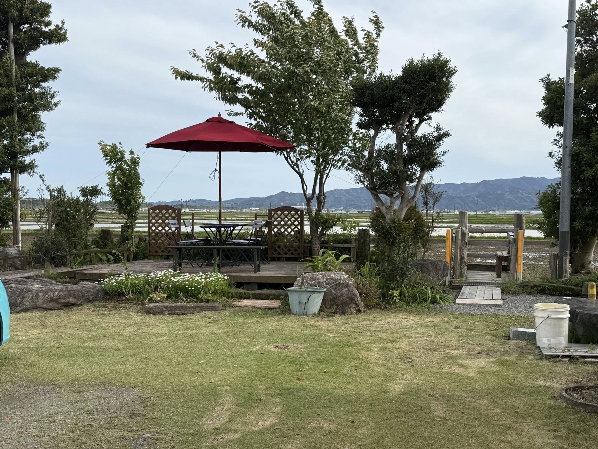 やすらぎの田園の周りも田植えが始まりました。